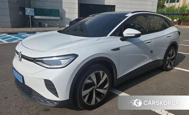 Volkswagen ID.4 2023 Белый из Кореи