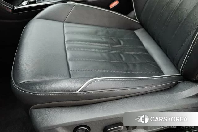 Volkswagen Passat 2022 Черный из Китая