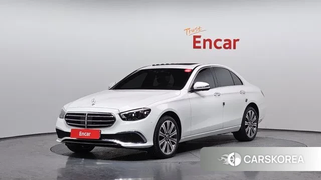 Mercedes-Benz E-Class W213 2022 Белый из Кореи