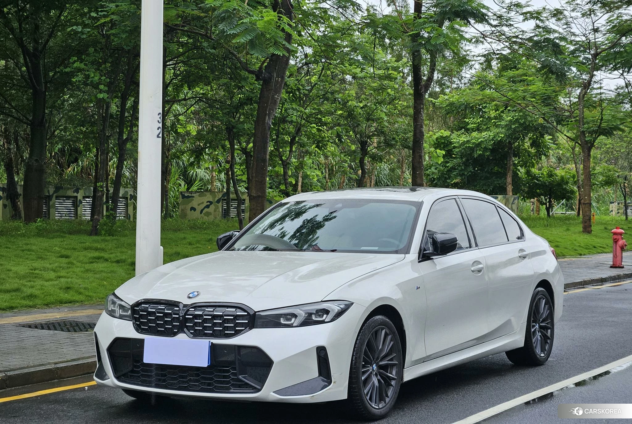 BMW 3 series 2022 Белый из Китая