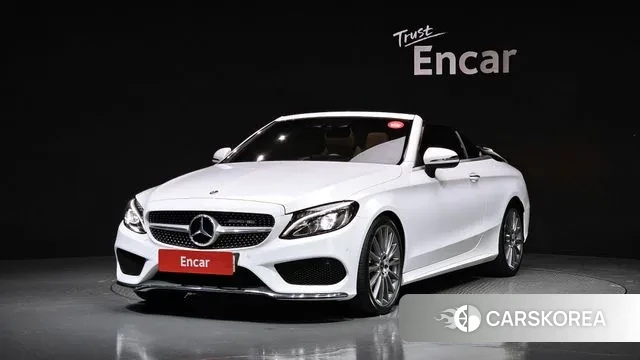 Mercedes-Benz C-Class W205 2018 Белый из Кореи