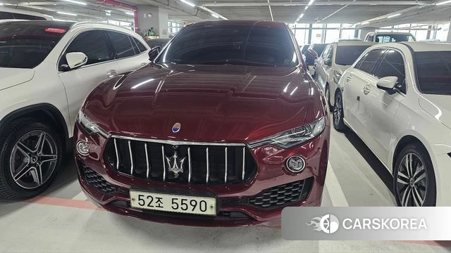 Maserati Levante 2018 Красный из Кореи