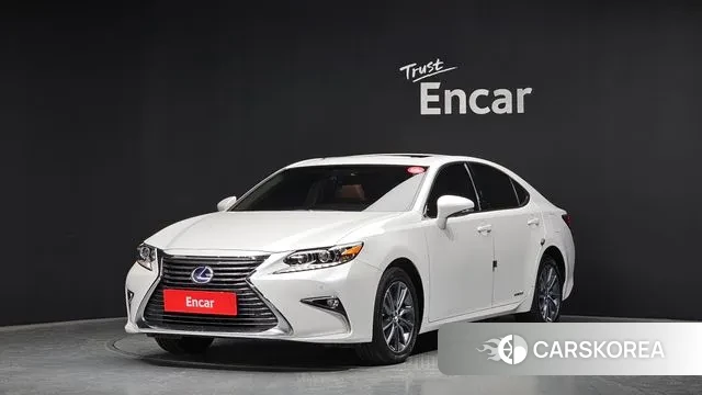 Lexus New ES300h 2018 Белый из Кореи