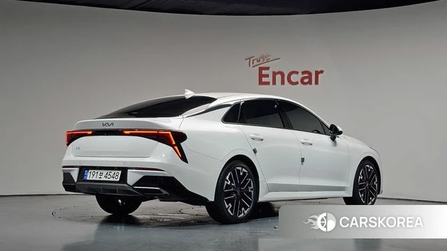 Kia The New K5 3rd generation 2023 Белый из Кореи