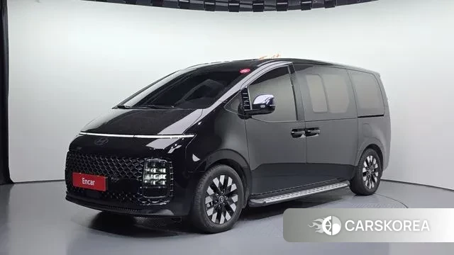 Hyundai Staria 2025 Черный из Кореи