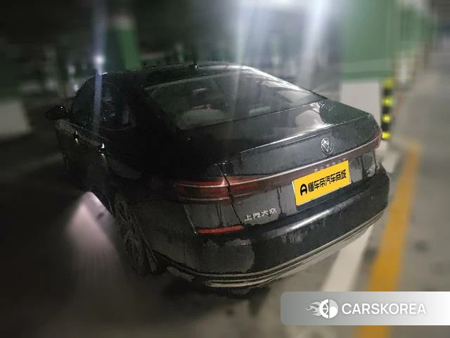 Volkswagen Passat 2023 Черный из Китая