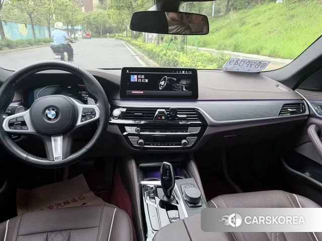 BMW 5 series 2021 Синий из Китая