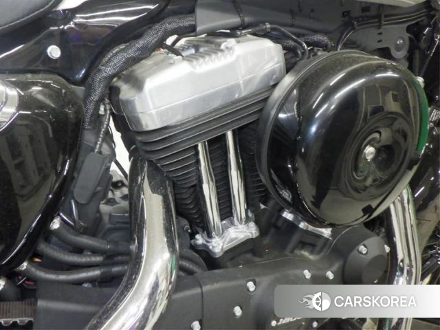 Engine photo