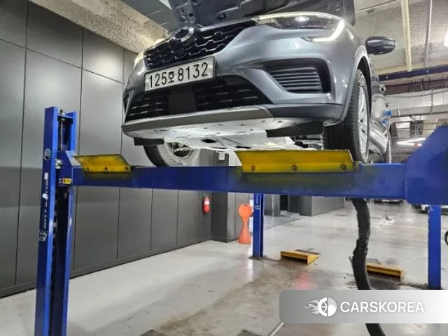 Renault Korea (Samsung) XM3 2023 Серебристо-серый из Кореи