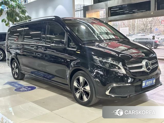 Mercedes-Benz V-class 2023 Черный из Китая