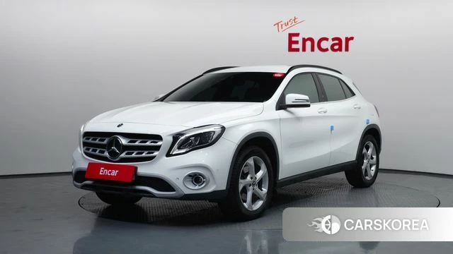 Mercedes-Benz GLA-Class X156 2019 Белый из Кореи
