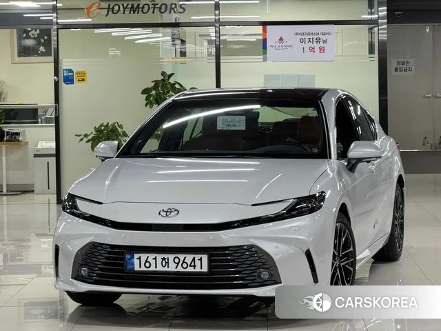 Toyota Camry (XV80) 2026 Белый из Кореи