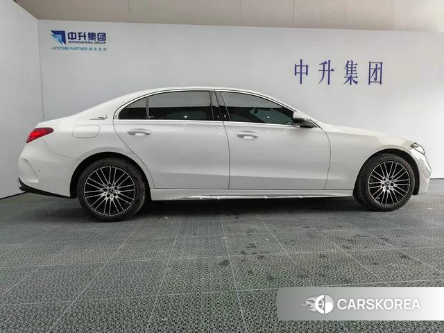 Mercedes-Benz Class C 2024 Белый из Китая