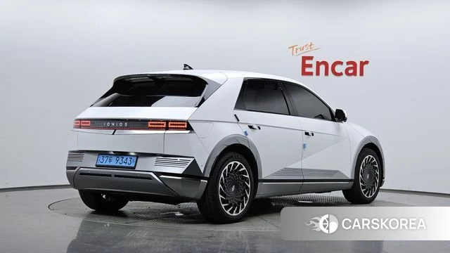 Hyundai Ionic 5 2024 Белый из Кореи