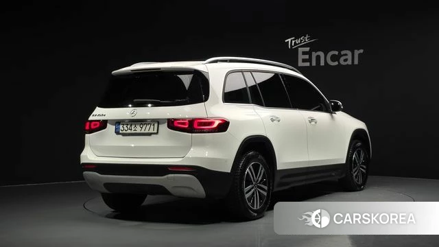 Mercedes-Benz GLB-Class X247 2021 Белый из Кореи