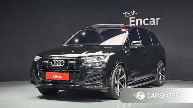 Audi Q7 (4M) 2022 Черный из Кореи