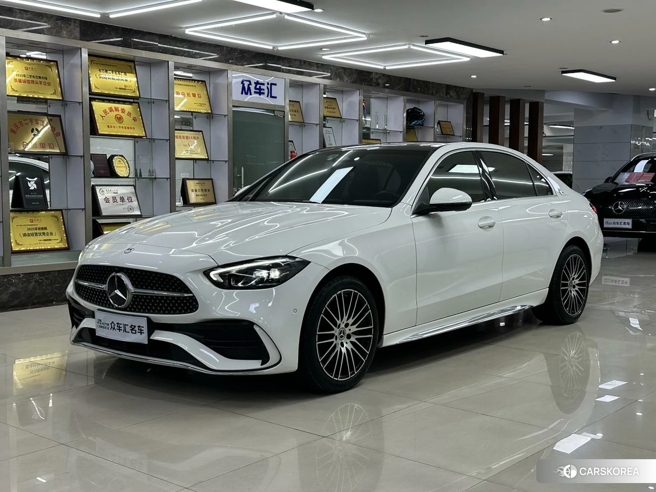 Mercedes-Benz Class C 2023 Белый из Китая