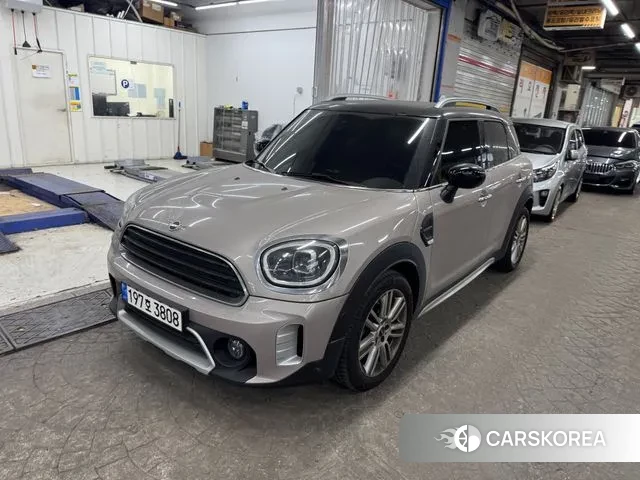 Mini Cooper Countryman 2022 Серебристо-серый из Кореи