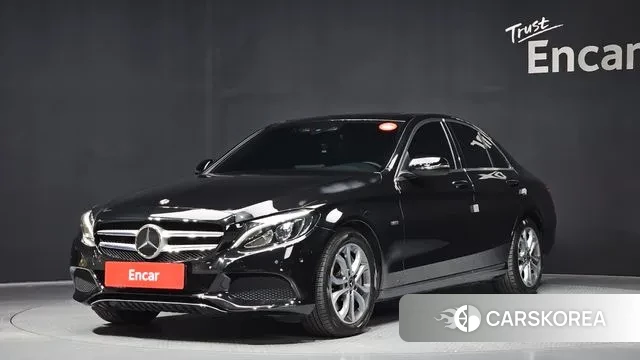 Mercedes-Benz C-Class W205 2018 Черный из Кореи