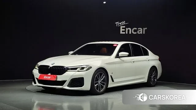 BMW 5 Series (G30) 2022 Белый из Кореи