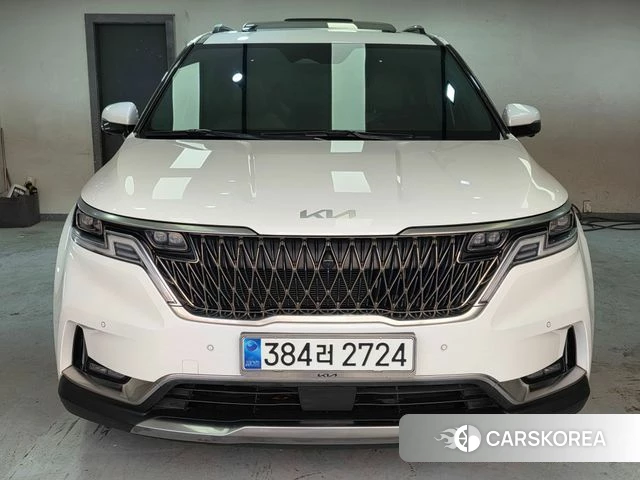 Kia Carnival 4th generation 2023 Жемчужный цвет из Кореи
