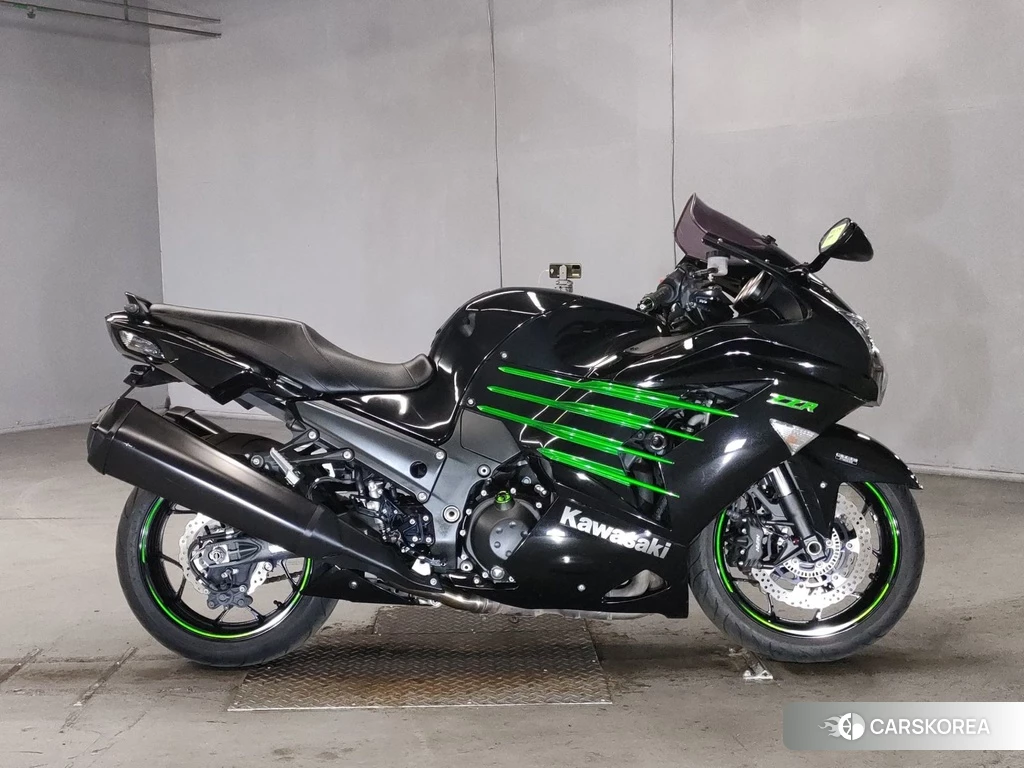 Проданный Kawasaki ZX-14R NINJA 2013 из Японии, фото 2
