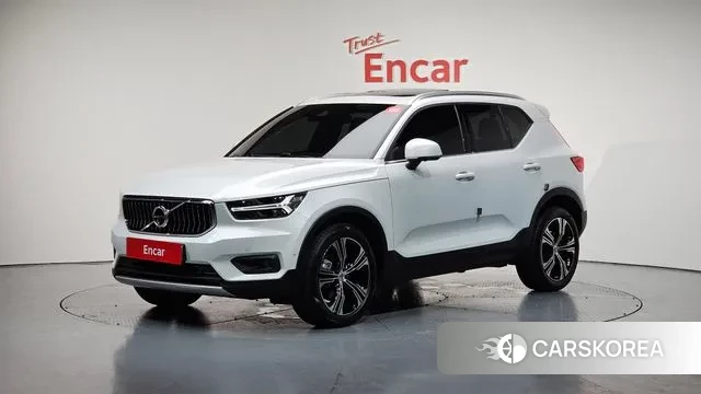 Volvo XC40 2021 Белый из Кореи