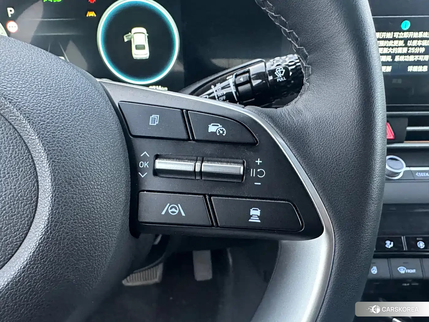 Hyundai Elantra 2023 Белый из Китая