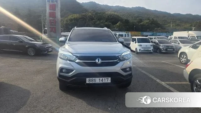 Ssangyong Rexton Sports 2018 Серебряный из Кореи