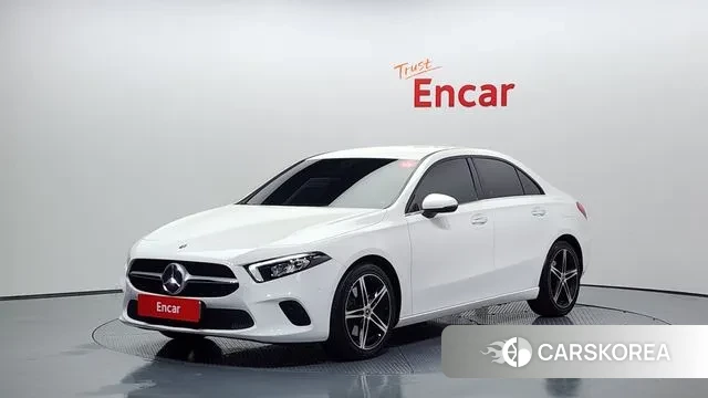 Mercedes-Benz A-Class W177 2020 Белый из Кореи