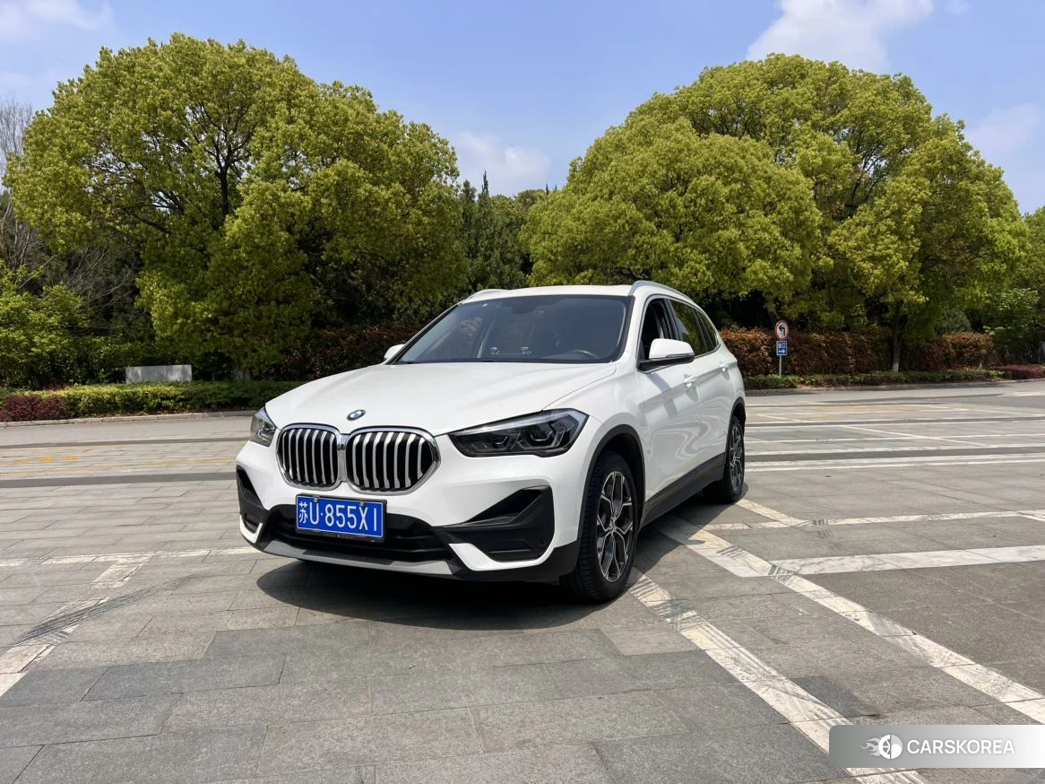 BMW X1 2021 Белый из Китая
