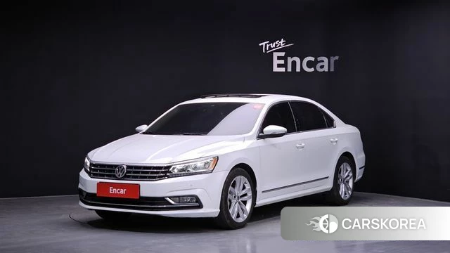 Volkswagen The New Passat 2018 Белый из Кореи