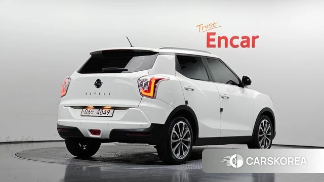 Ssangyong Tivoli Armor 2018 Белый из Кореи