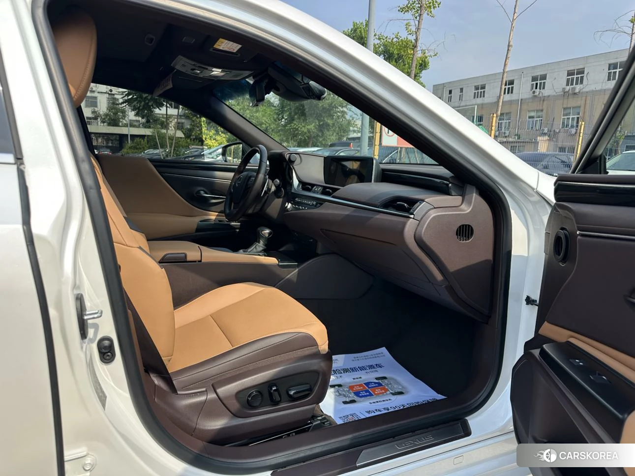 Lexus ES 2021 Белый из Китая