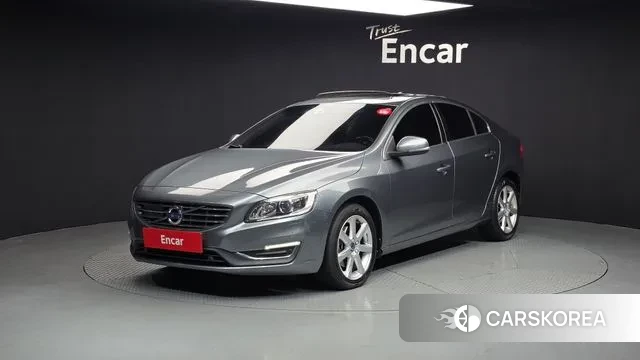 Volvo S60 2018 Серый из Кореи