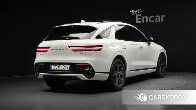 Genesis GV70 2021 Белый из Кореи