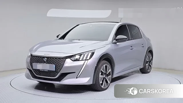 Peugeot e-208 second Generation 2021 Серебристо-серый из Кореи