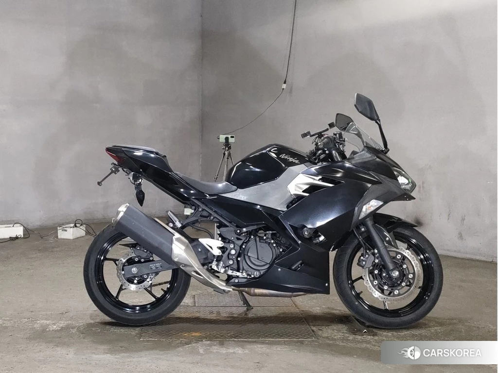 Проданный Kawasaki NINJA 400 id 4070077 из Японии