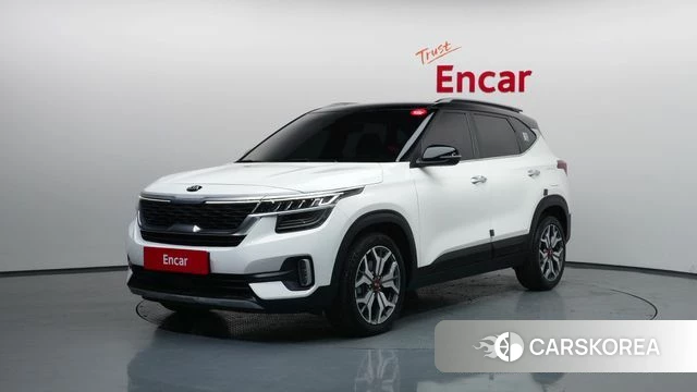 Kia Seltos 2020 Белый из Кореи