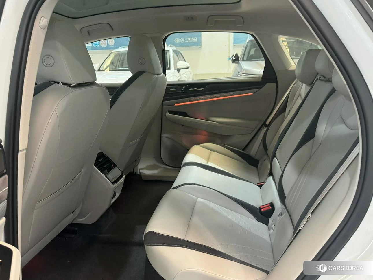 Volkswagen ID.7 VIZZION 2023 Белый из Китая