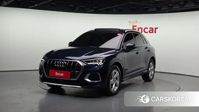 Audi Q3 (F3) 2020 Синий из Кореи