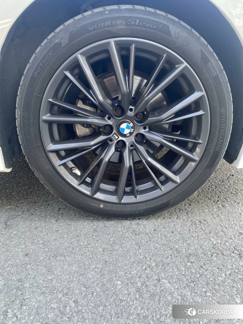 BMW 3 series 2022 Белый из Китая