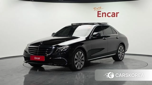 Mercedes-Benz E-Class W213 2019 Черный из Кореи
