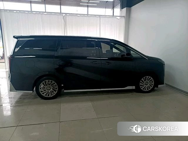 GAC Trumpchi Trumpchi M8 2023 Черный из Китая