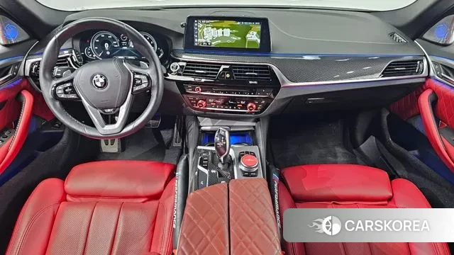 BMW 5 Series (G30) 2018 Белый из Кореи