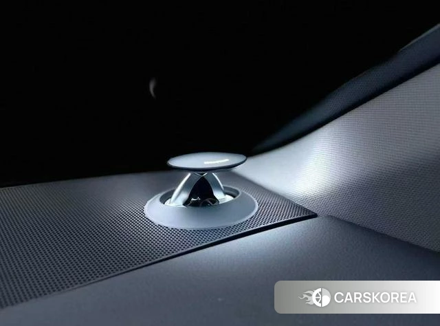 Audi A7L 2023 Белый из Китая