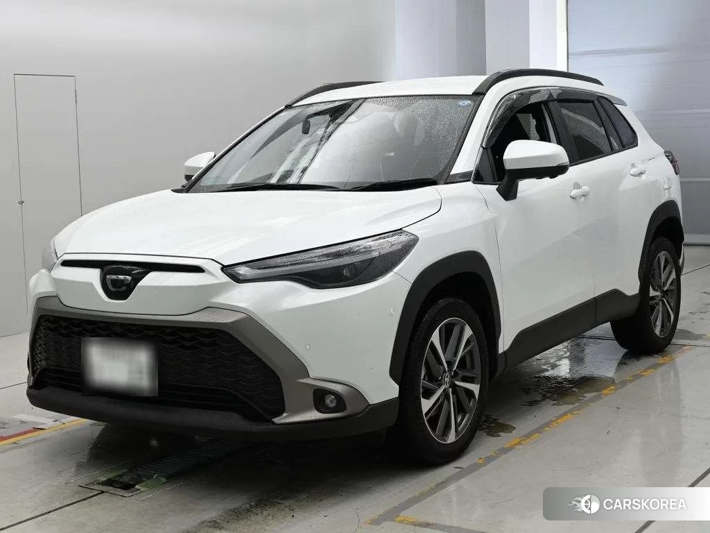Toyota Corolla Cross 2025 из Японии