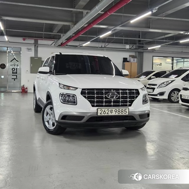 Hyundai Venue 2021 Белый из Кореи