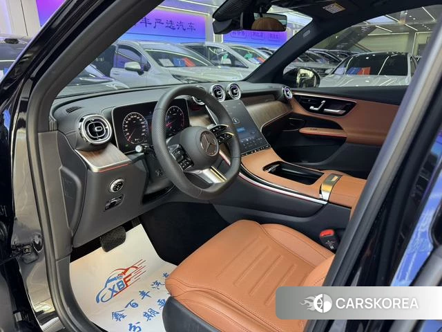 Mercedes-Benz GLC 2024 Черный из Китая