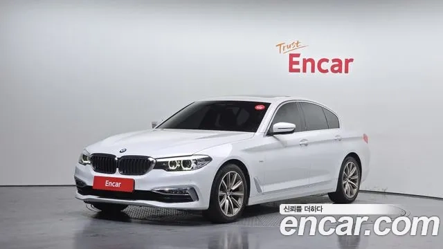 BMW 5 Series (G30) 2018 Белый из Кореи